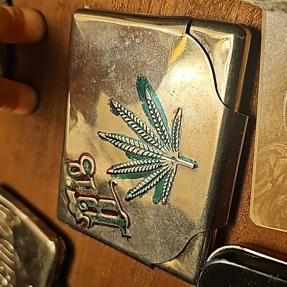Other - Vintage Cigarrette Case